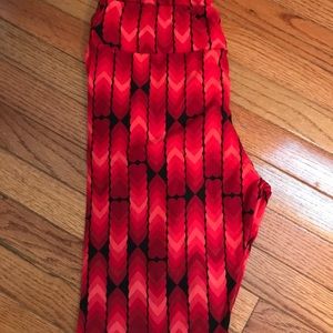 Gorgeous Lularoe Tc leggings